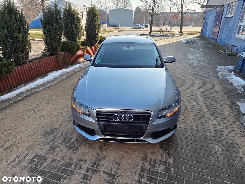 Audi A4 Avant - 19