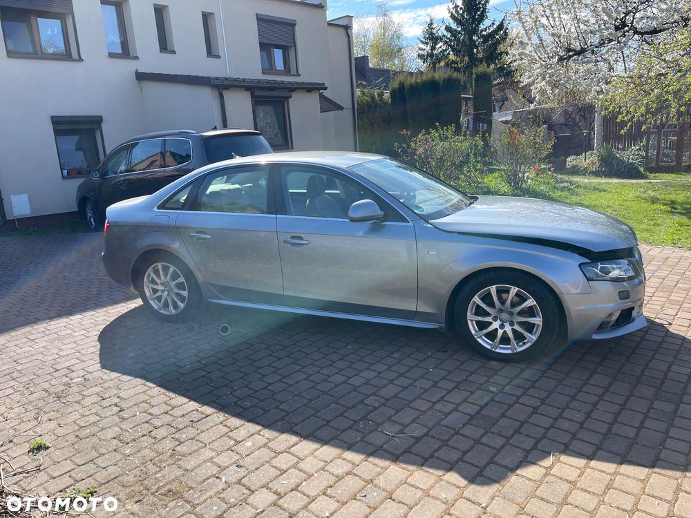 Audi A4 Limousine 2.0 TDI DPF quattro S line Sportpaket (plus) - 2