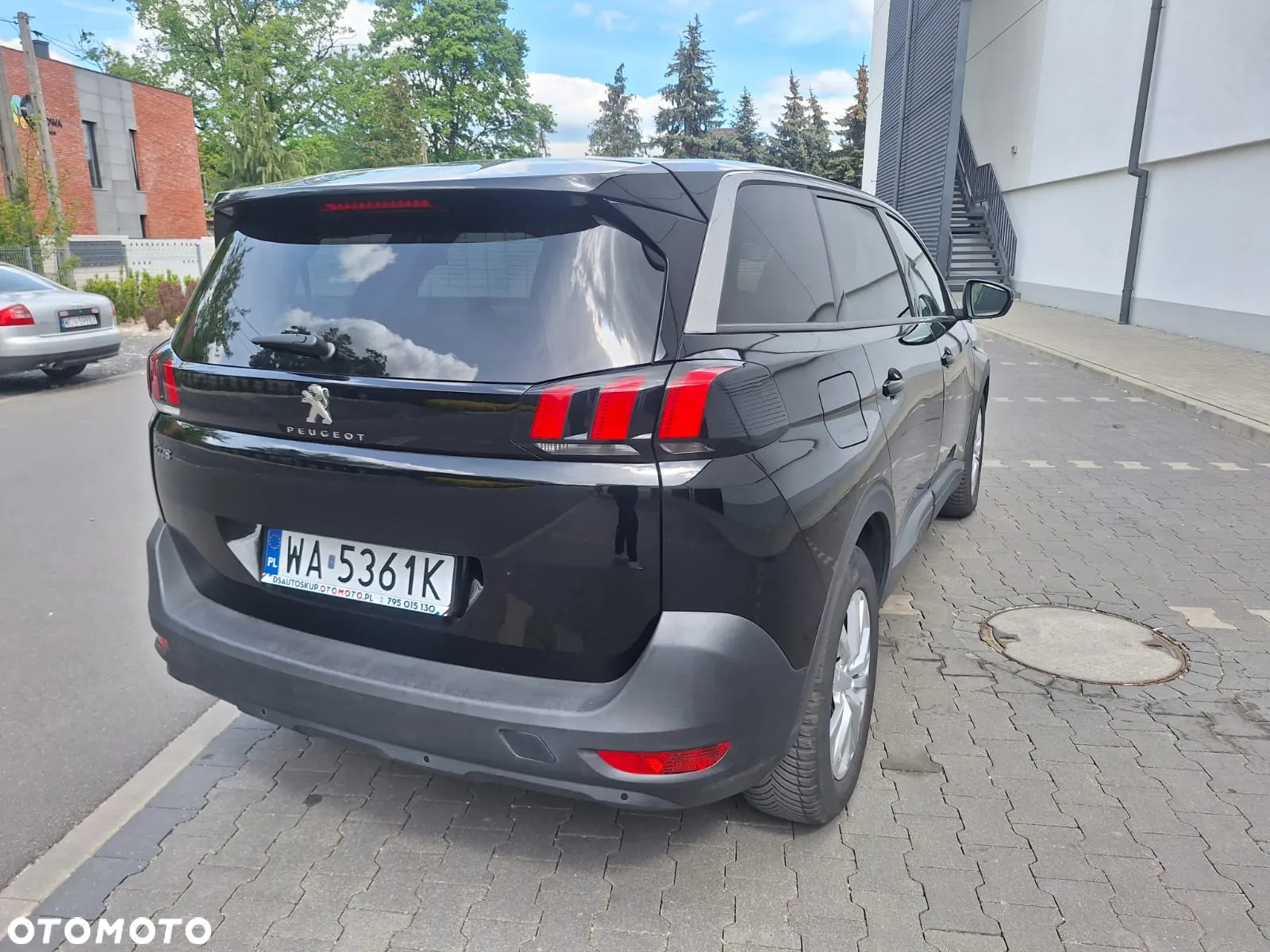Peugeot 5008 1.5 BlueHDi Active S&S EAT8 - 8