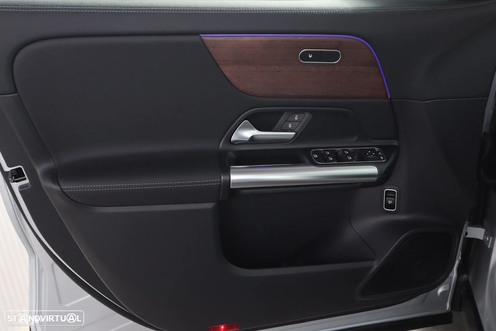 Mercedes-Benz EQA 250+ AMG Line - 16