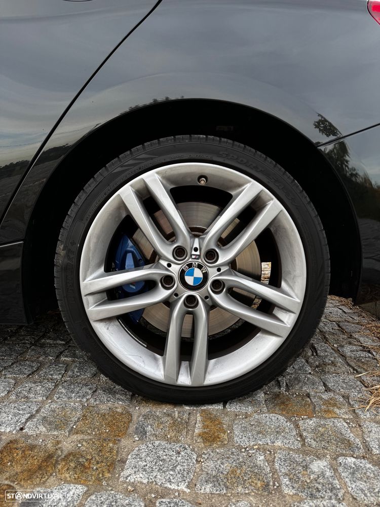 BMW 120 d Pack M Auto - 10