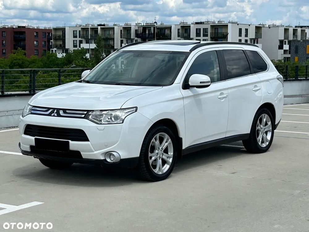 Mitsubishi Outlander 2.2 DI-D 4WD Instyle - 2