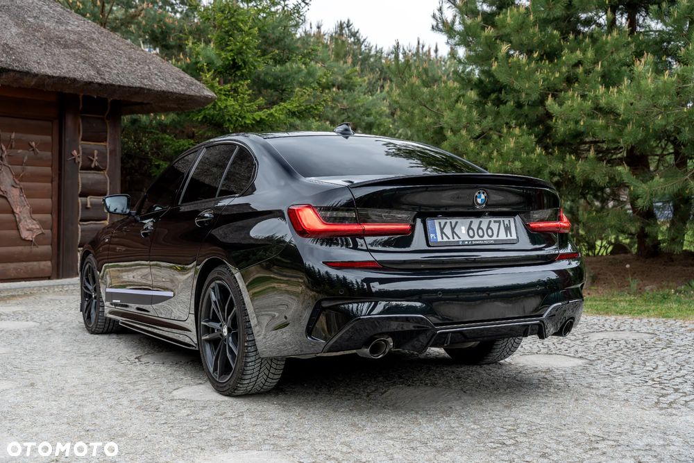 BMW Seria 3 320d xDrive M Sport sport - 12