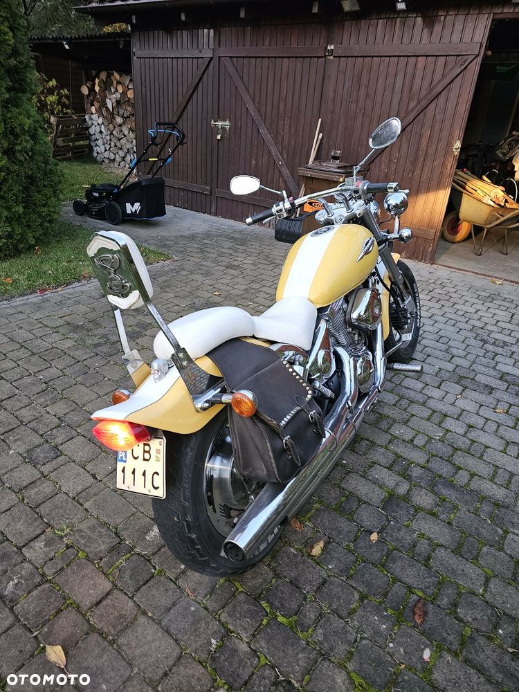 Suzuki Marauder - 2