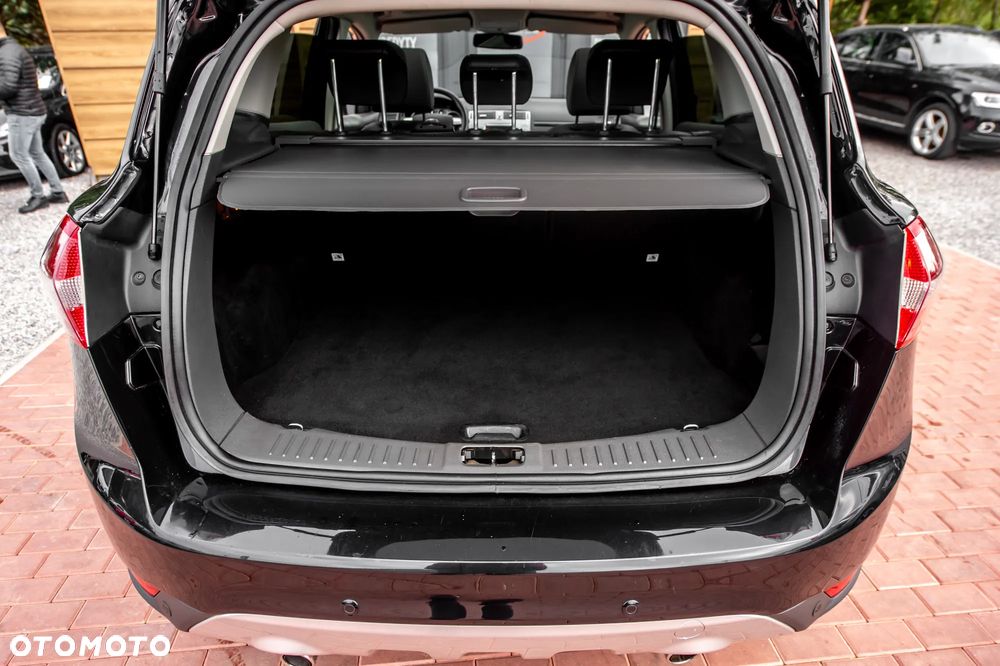 Ford Kuga 2.5 4x4 Titanium - 15