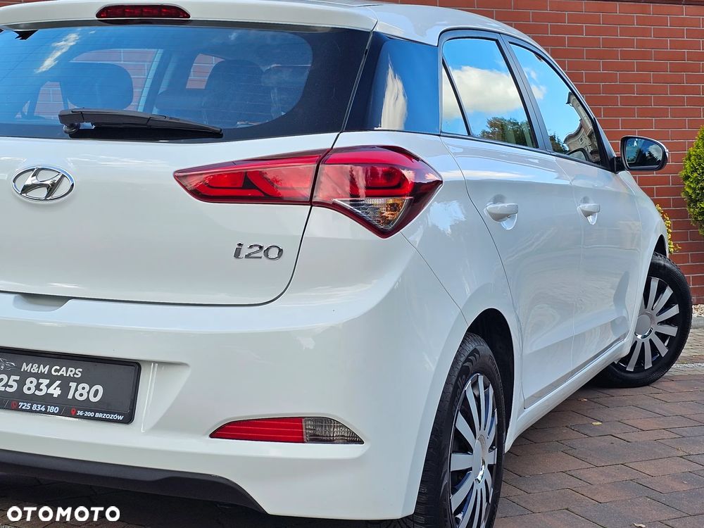 Hyundai i20 1.2 Classic + - 17