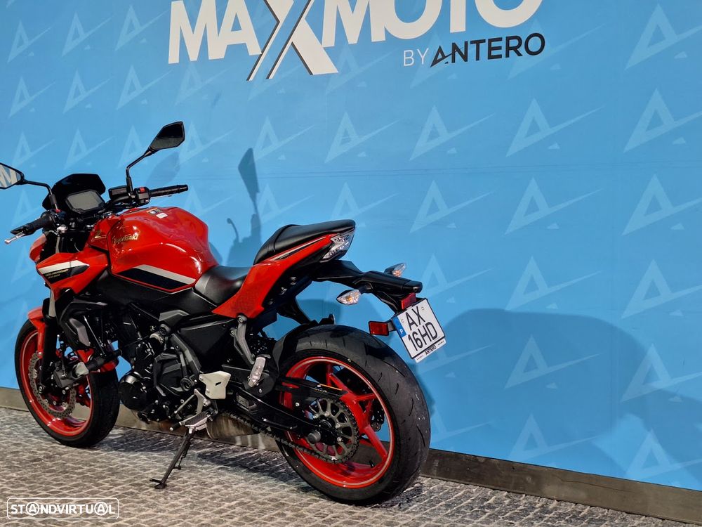 Kawasaki Z 650 50th Anniversary Edition - 7