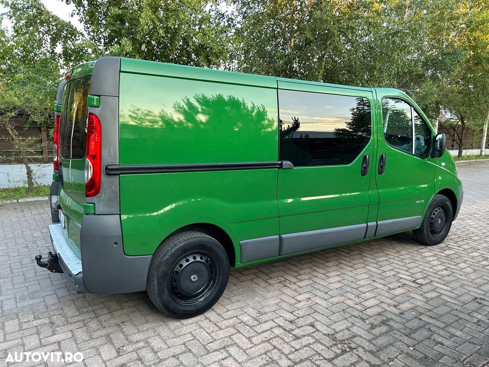 Renault Trafic - 8