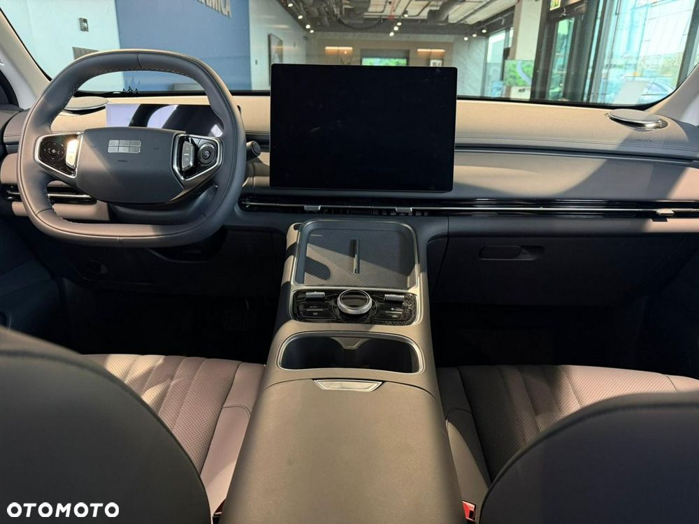 Geely Starray - 13