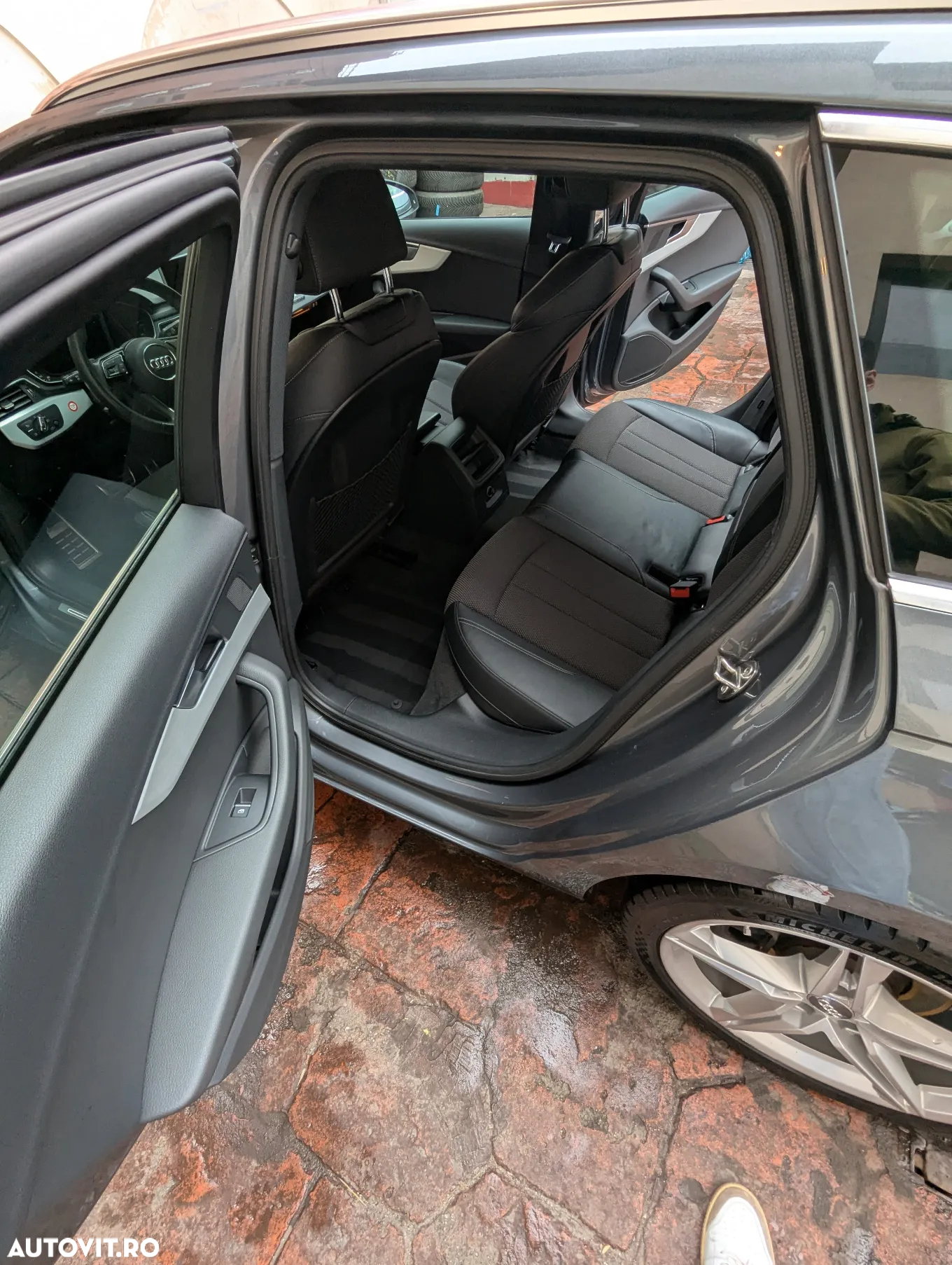 Audi A4 Avant 2.0 TDI quattro S tronic Sport - 11