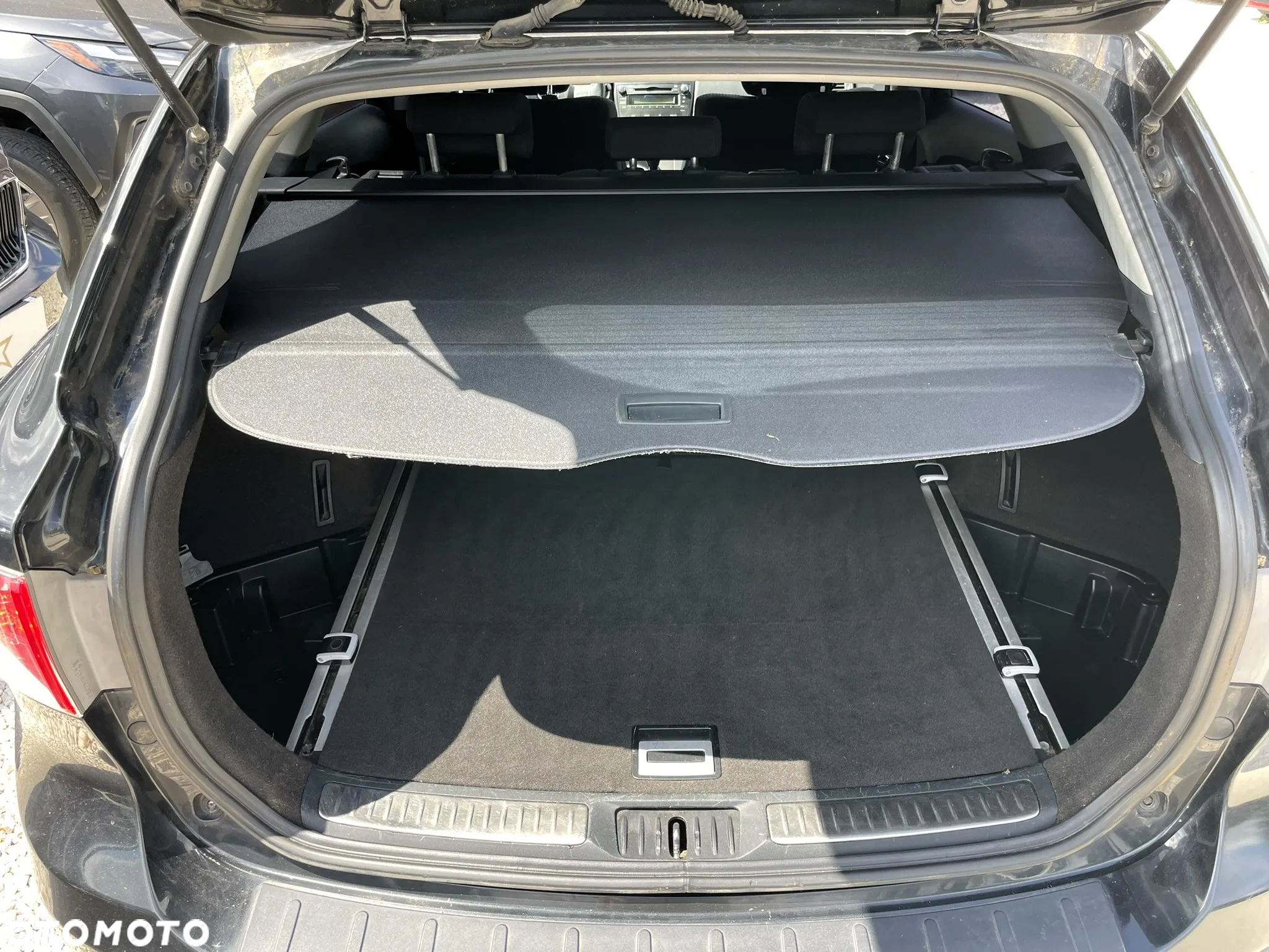 Toyota Avensis 1.8 Business Edition - 19