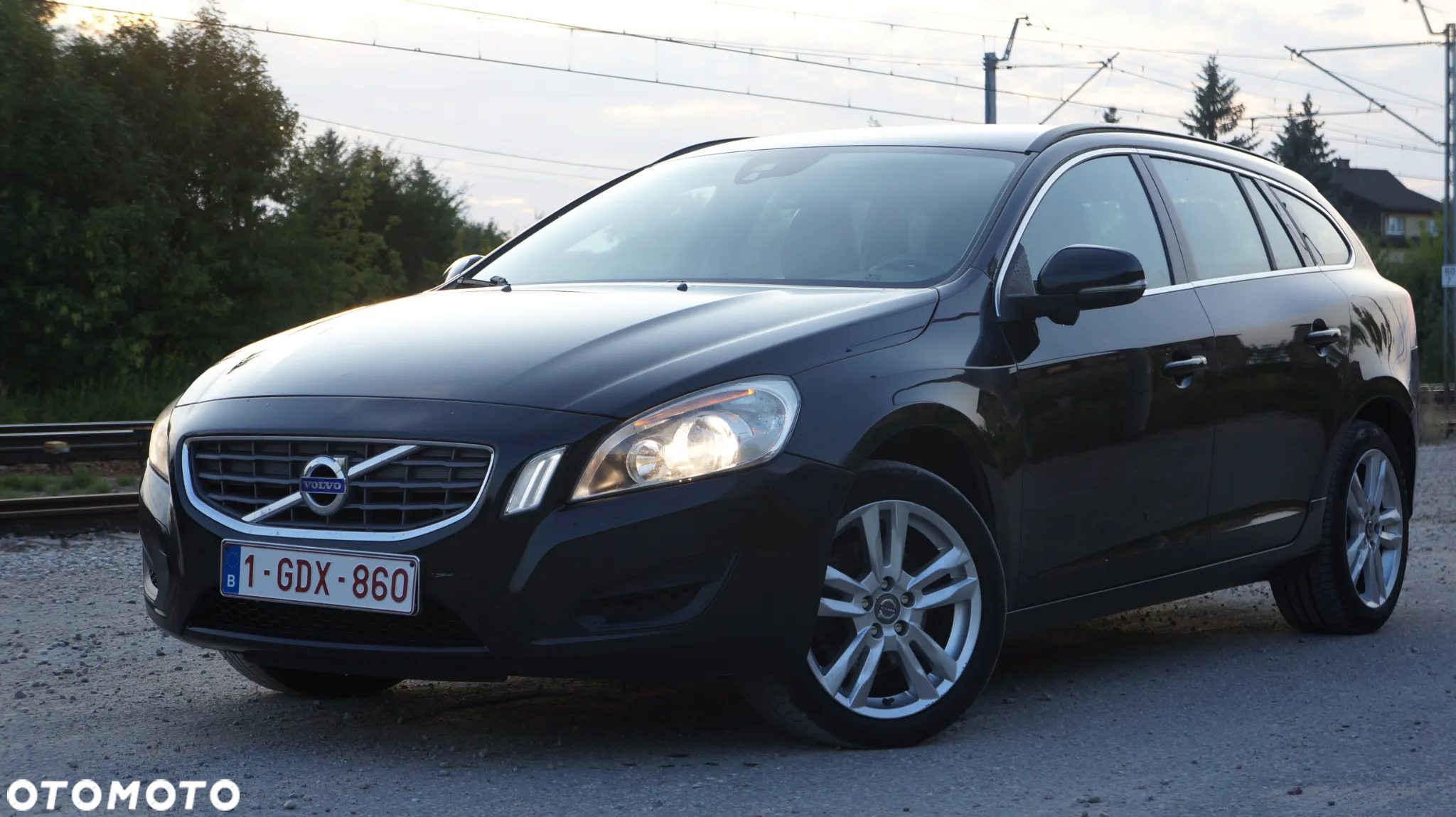 Volvo V60 D2 Momentum - 2