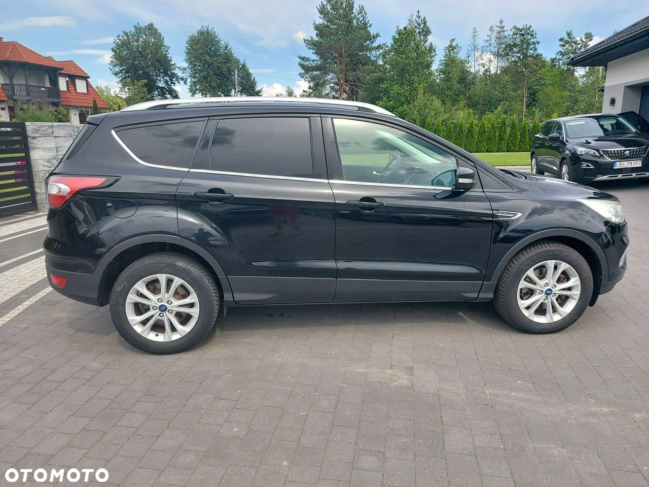 Ford Kuga - 19