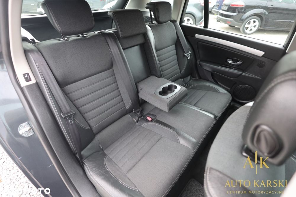 Renault Laguna - 36