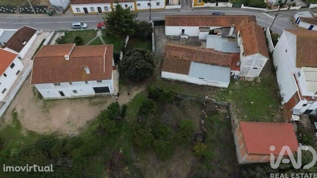 Moradia isolada T4 em Póvoa da Isenta de 200 m2 - Grande imagem: 2/40