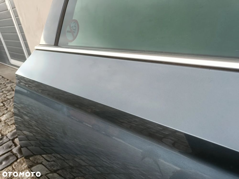 Drzwi Lewe Tylne Skoda Superb 3 III Lewy Tył HB Hatchback LF7Y - 6