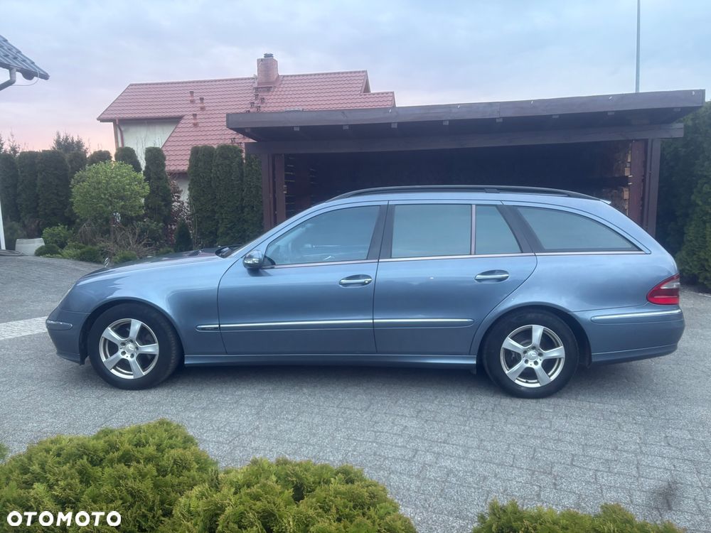 Mercedes-Benz Klasa E 220 CDI T Avantgarde - 8