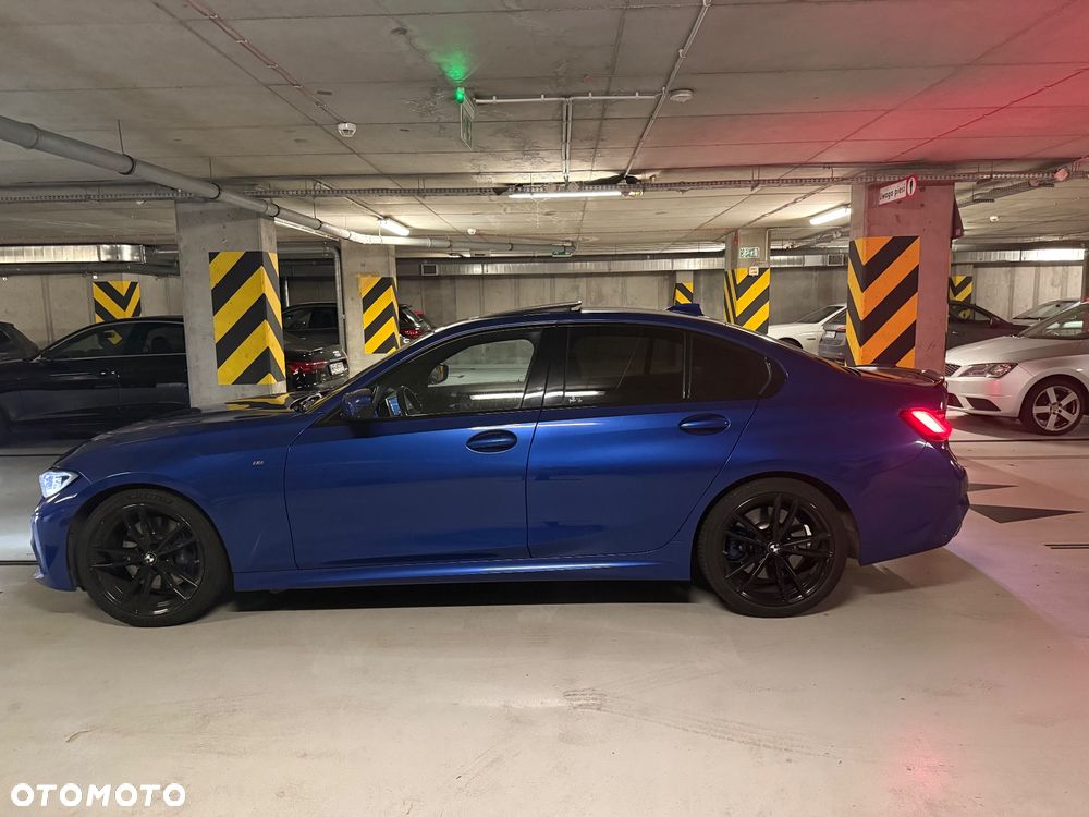 BMW Seria 3 320i M Sport - 22