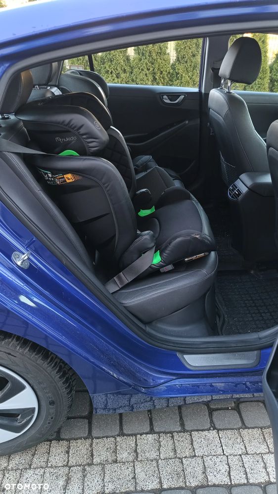 Hyundai IONIQ 1.6 GDI Premium - 9