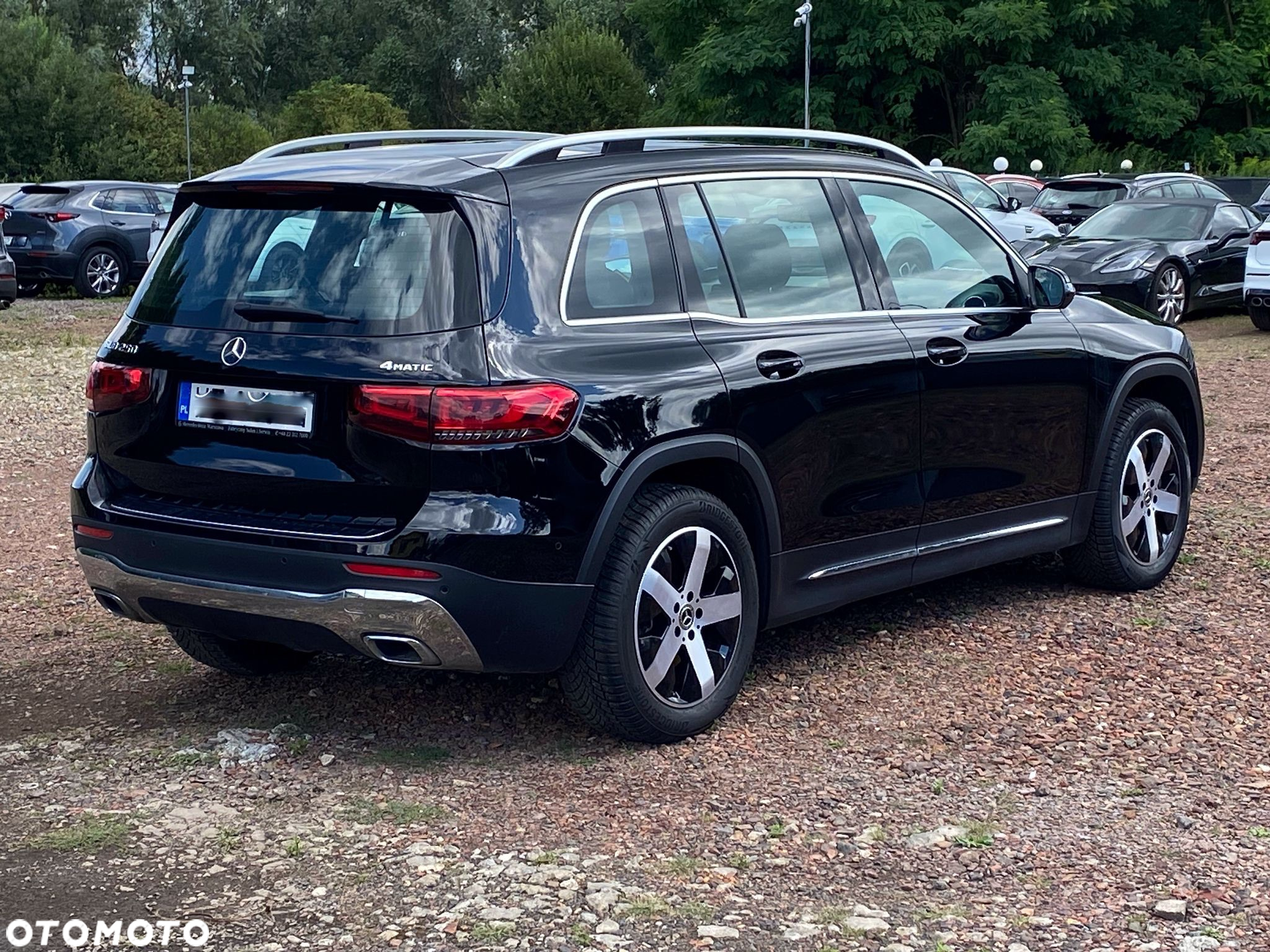 Mercedes-Benz GLB 250 4-Matic 8G-DCT - 2
