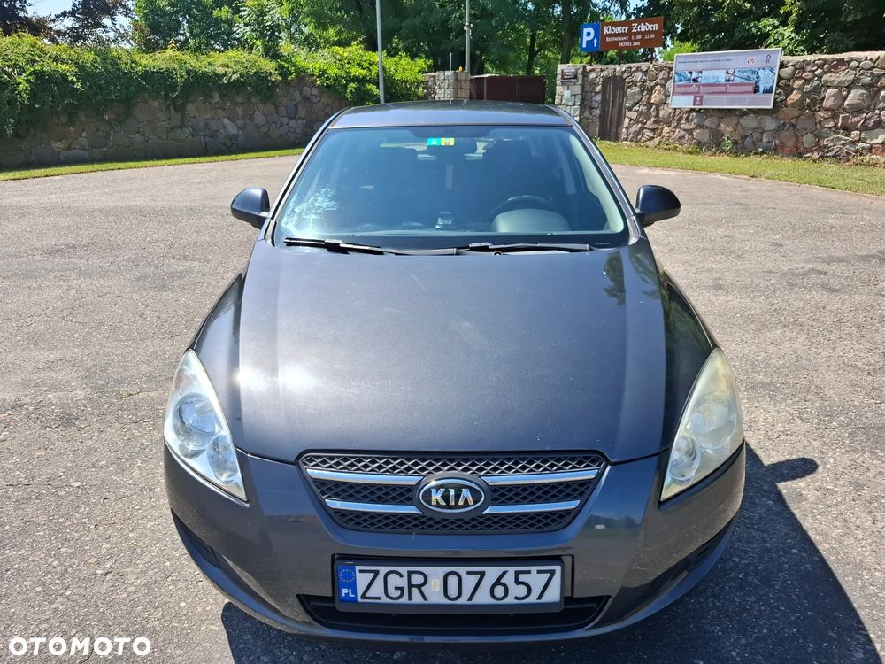 Kia Ceed 1.4 Comfort - 10