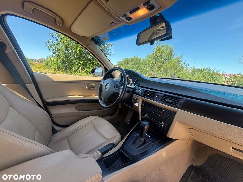 BMW Seria 3 320d DPF - 14