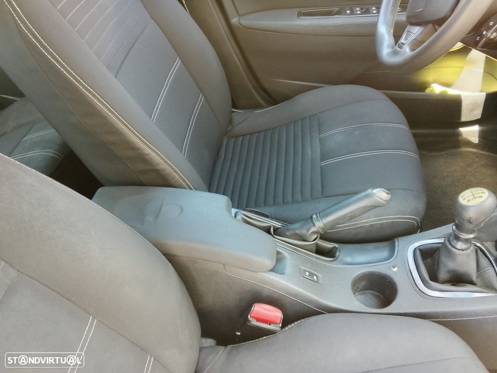 Renault Fluence 1.5 dCi Exclusive - 7