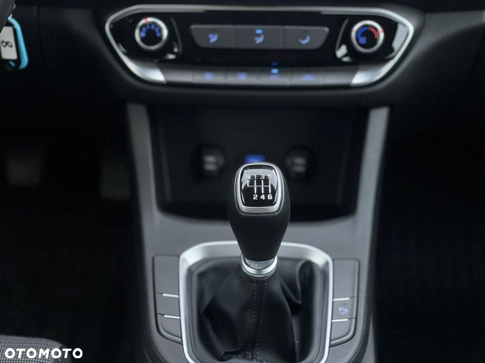 Hyundai i30 1.0 T-GDI Modern - 21