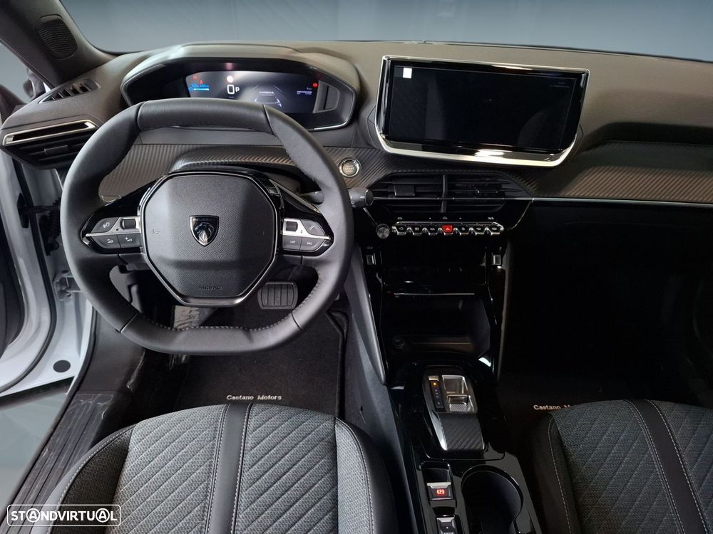 Peugeot e-2008 54 kWh Allure - 13