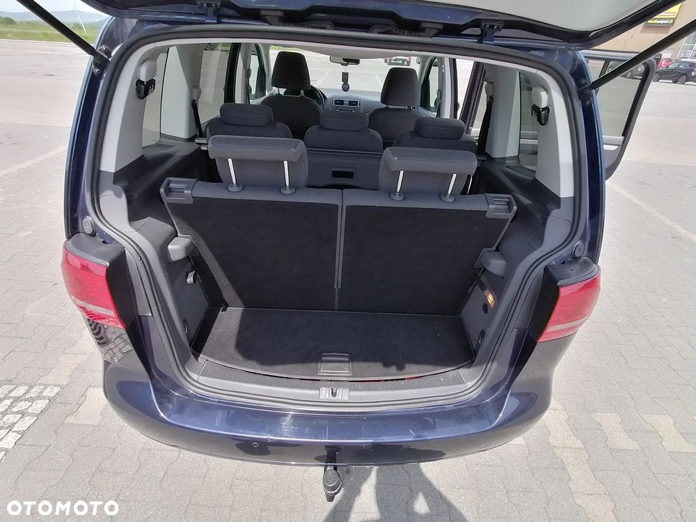 Volkswagen Touran 1.6 TDI DPF STYLE - 13