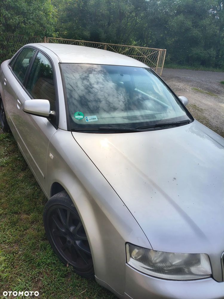Audi A4 Limousine - 2