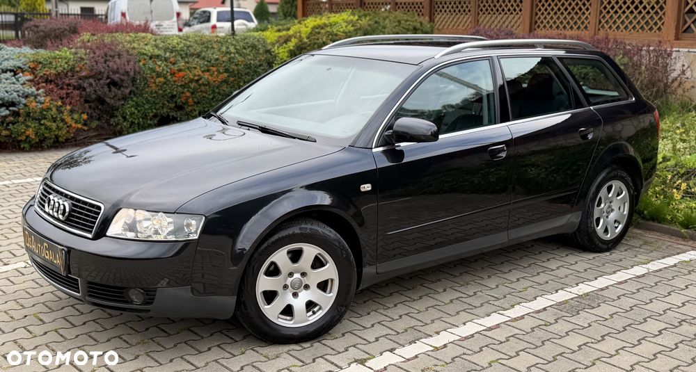 Audi A4 Avant - 4