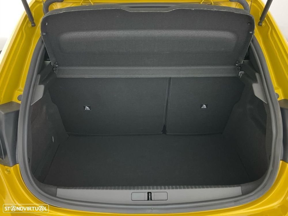 Peugeot 208 1.2 PureTech Allure - 13