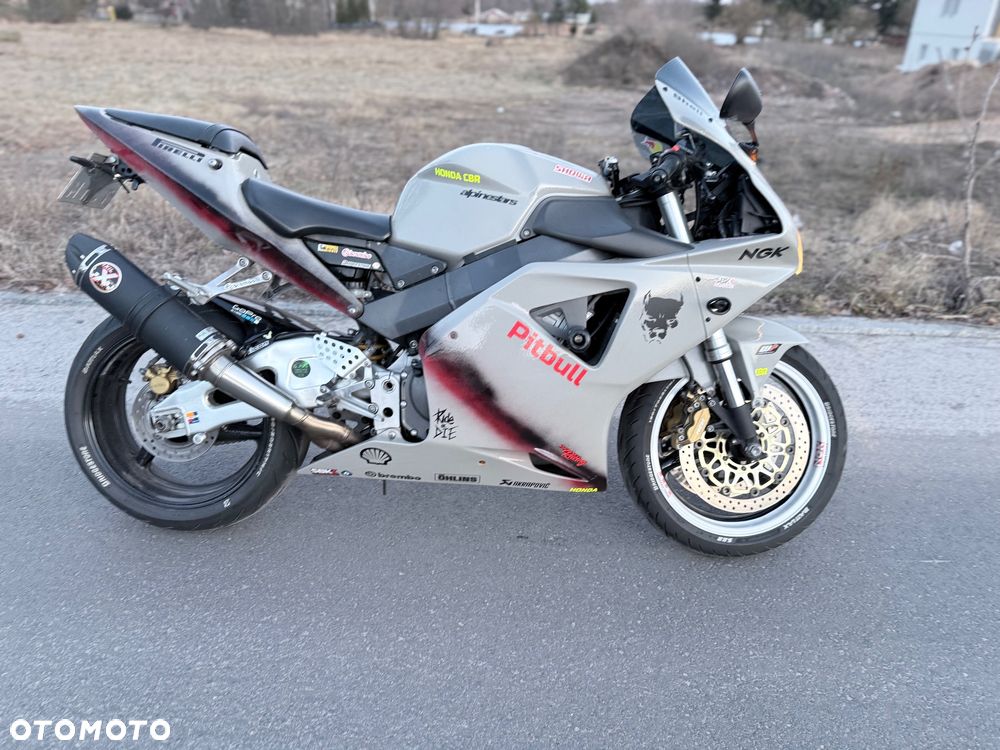 Honda CBR - 17
