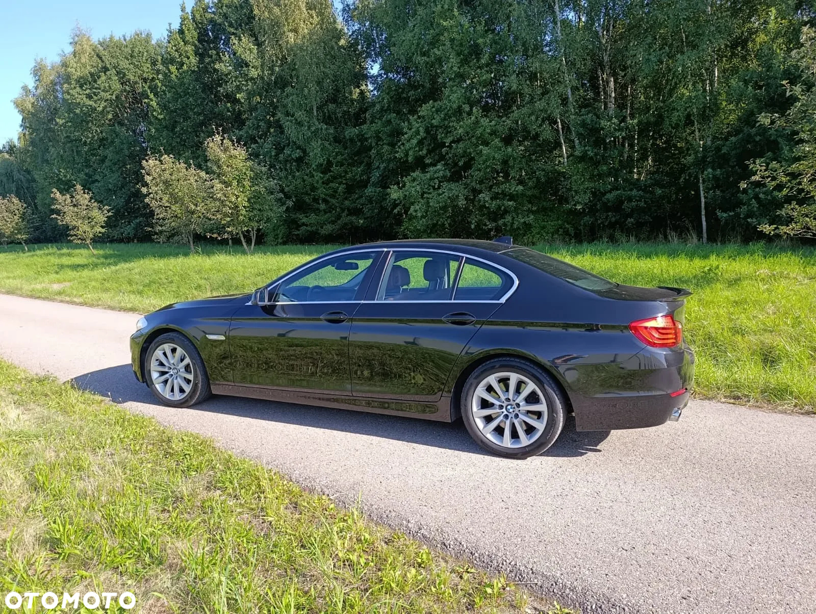 BMW Seria 5 535i - 12