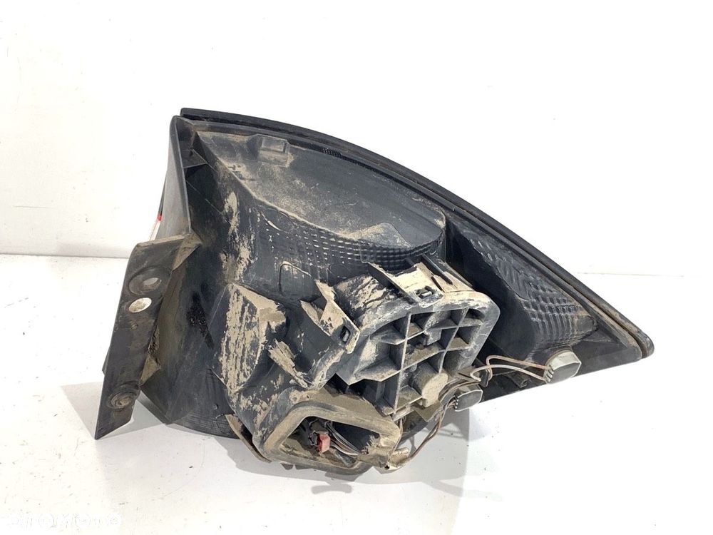 LAMPA PRAWY TYŁ  SKODA FABIA III Kombi (NJ5) 2014 - 2022 1.0 55 kW [75 KM] benzyna 2014 - 2022 - 3