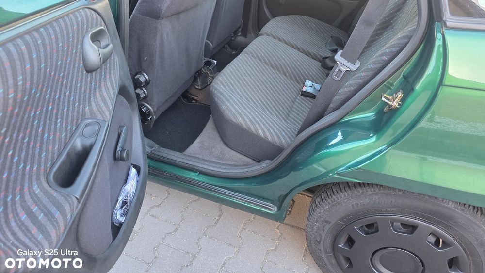 Opel Astra 1.4 Fresh - 9