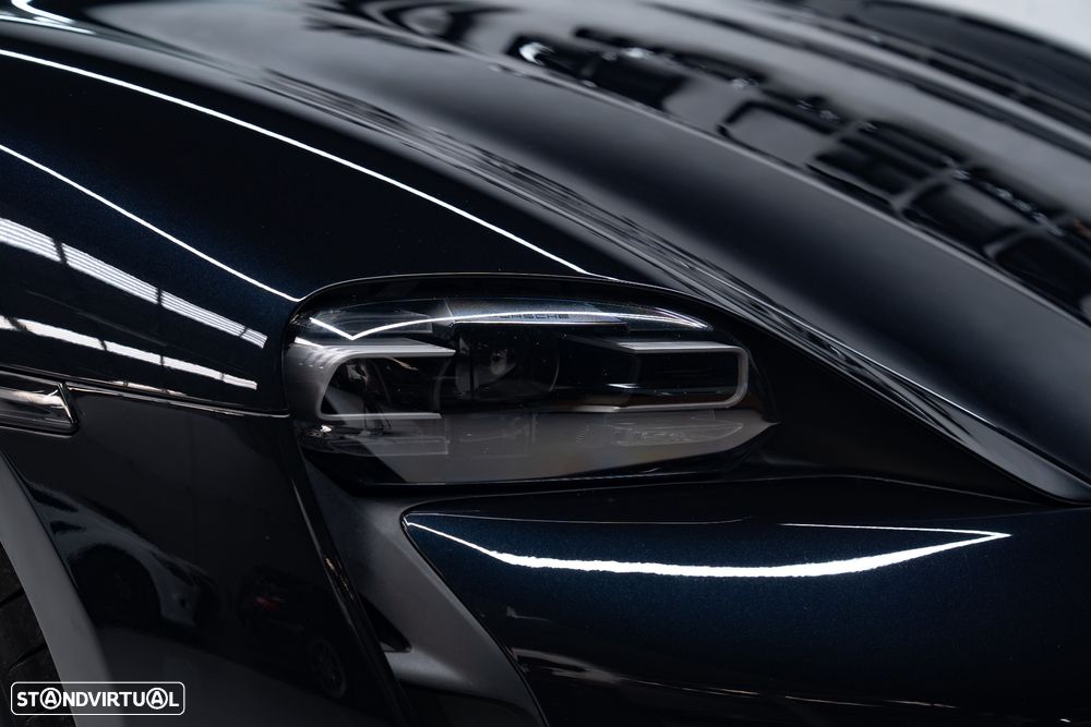 Porsche Taycan Sport Turismo - 7