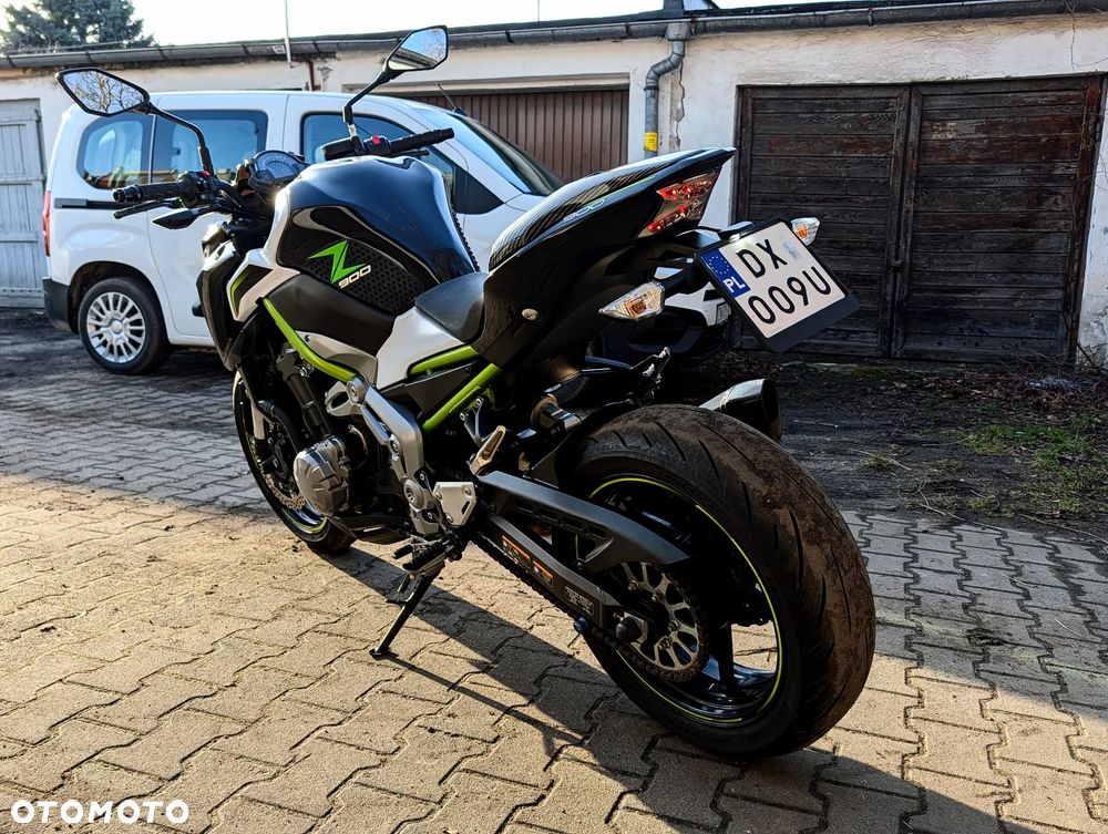 Kawasaki Z 900 - 7