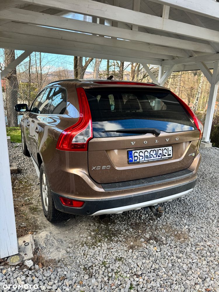 Volvo XC 60 D3 Momentum - 4
