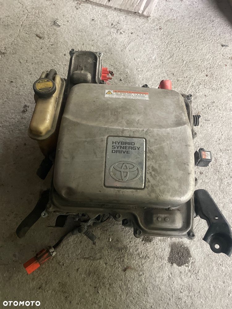 Toyota Auris Prius Falownik G9200-47100 Inventer ASSY