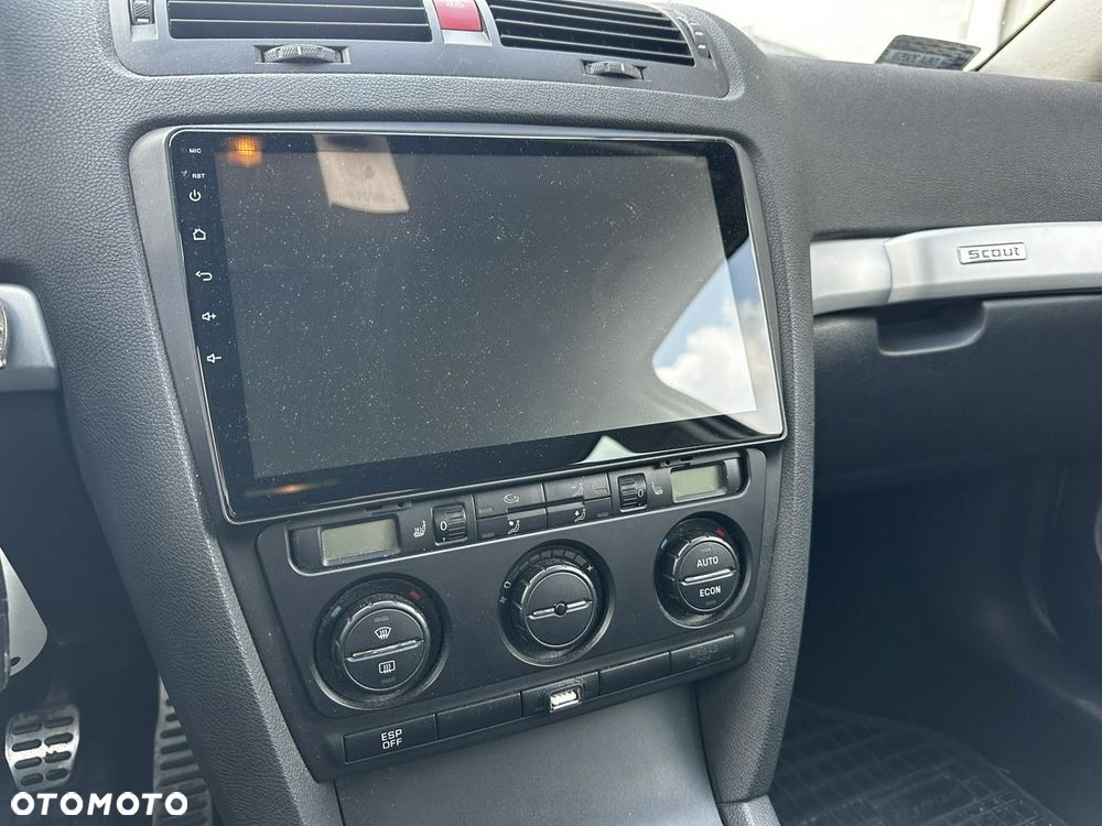 Skoda Octavia 2.0 TDI DPF 4x4 Scout - 26