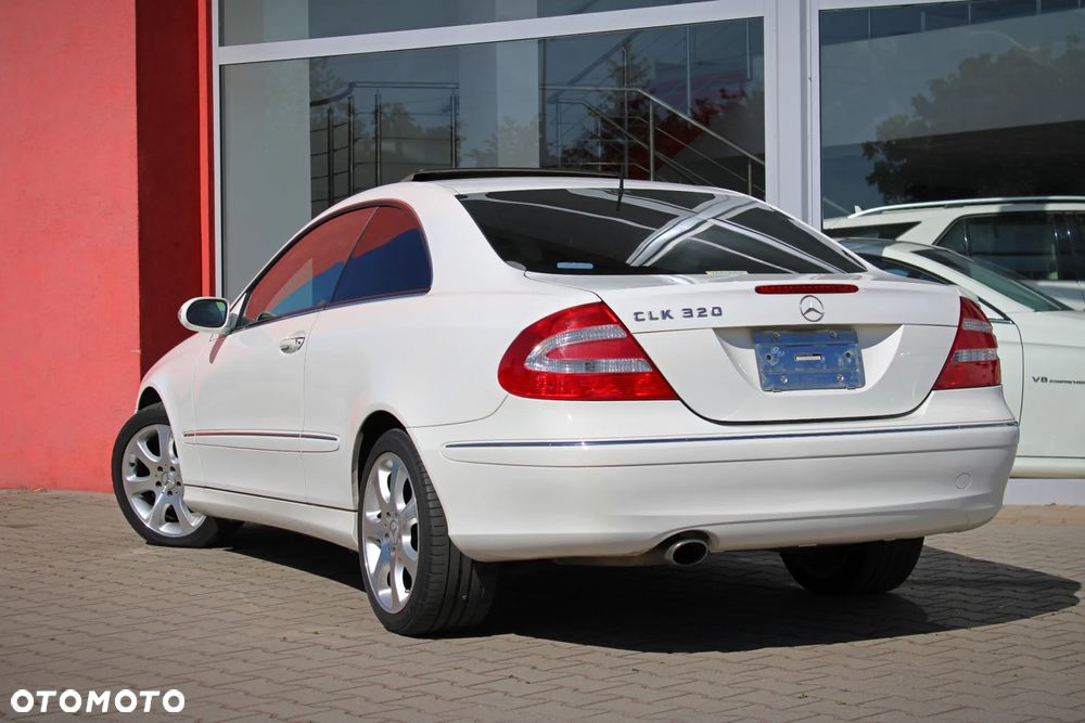 Mercedes-Benz CLK Coupe 320 Elegance - 7