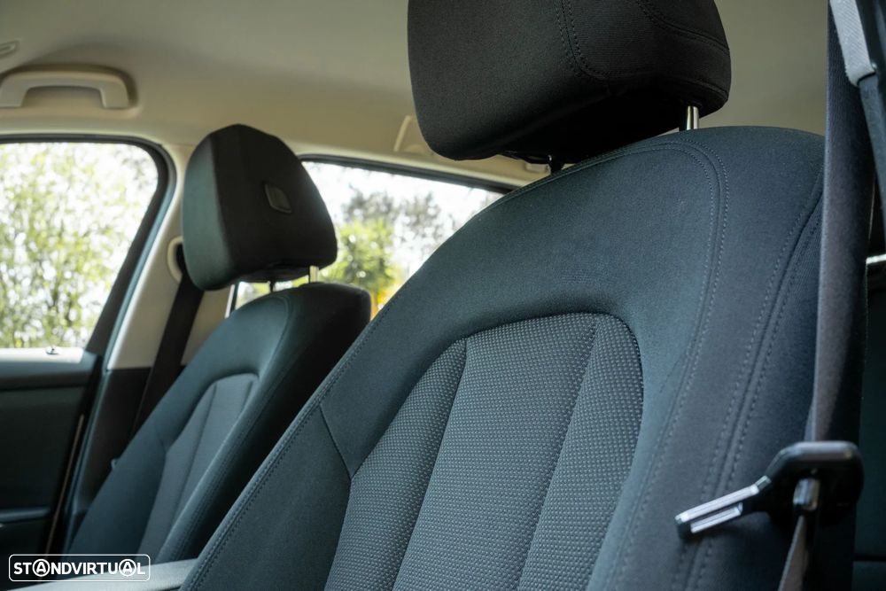 BMW 320 e Aut. Advantage - 15