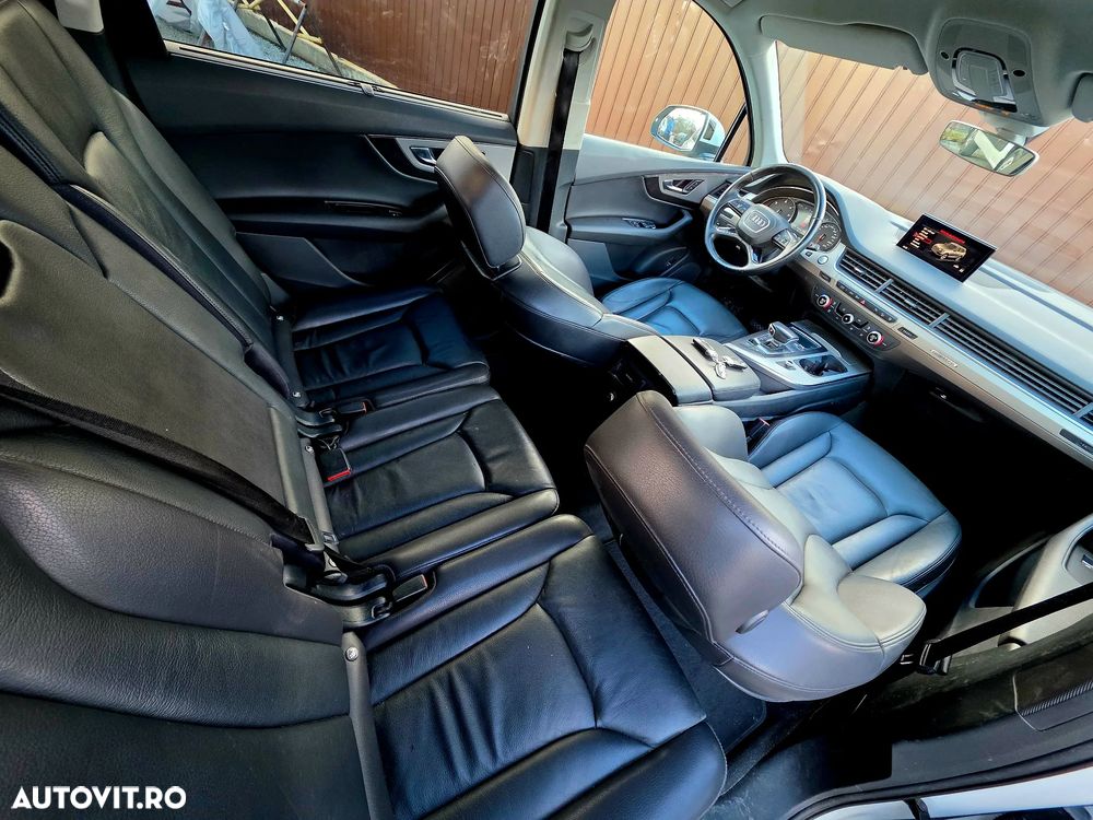 Audi Q7 - 11