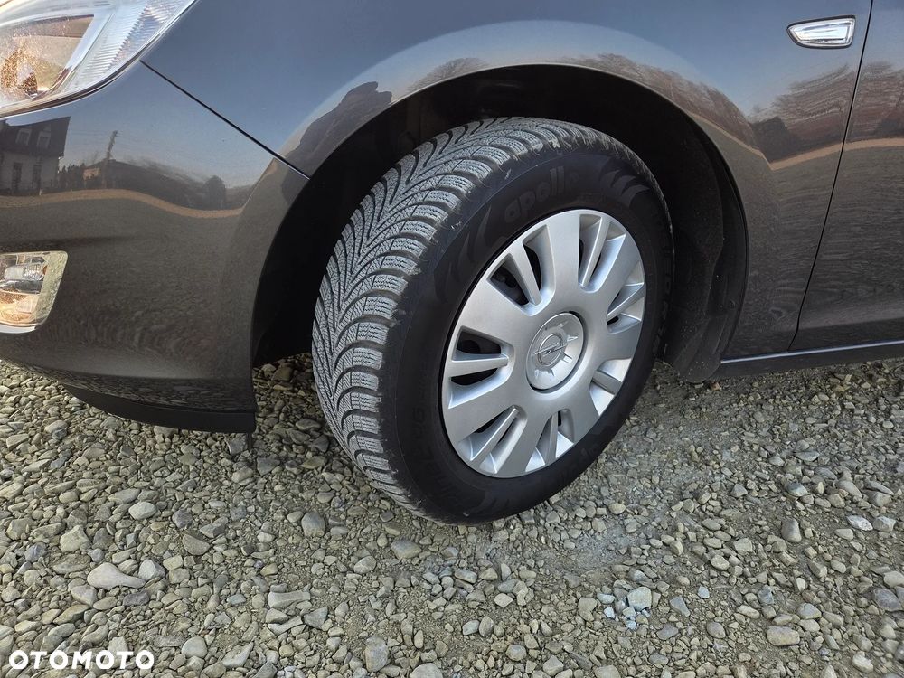 Opel Astra 1.4 Turbo Selection - 24