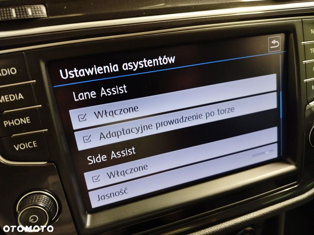 Volkswagen Tiguan 2.0 TDI SCR 4Motion DSG IQ.DRIVE - 35