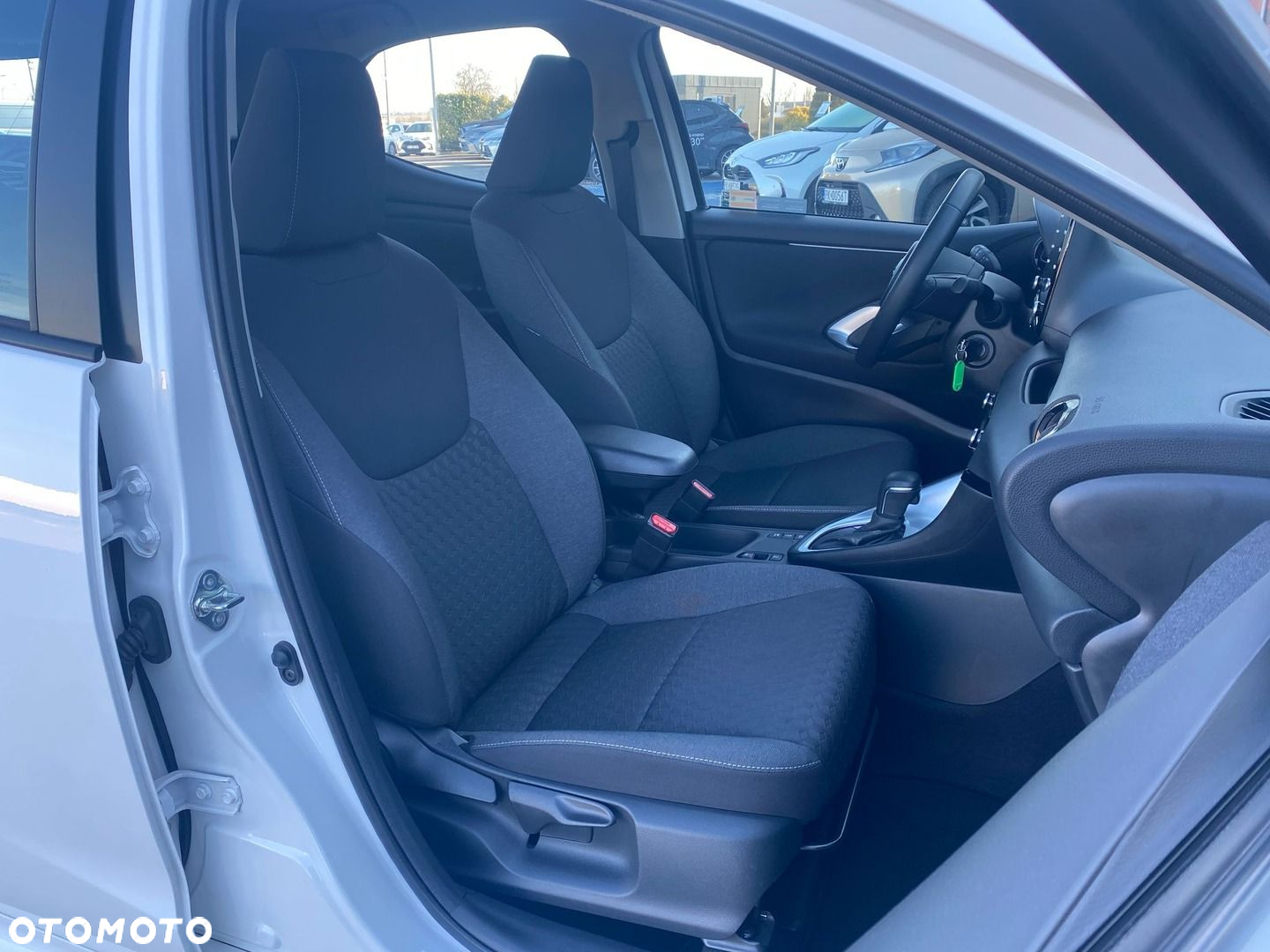 Toyota Yaris - 16