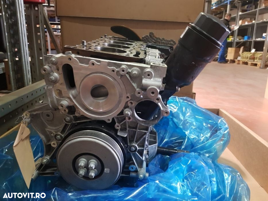 motor mercedes 651 OM651 2.2 euro 5 NOU complet cu anexe pret in EUR - 8