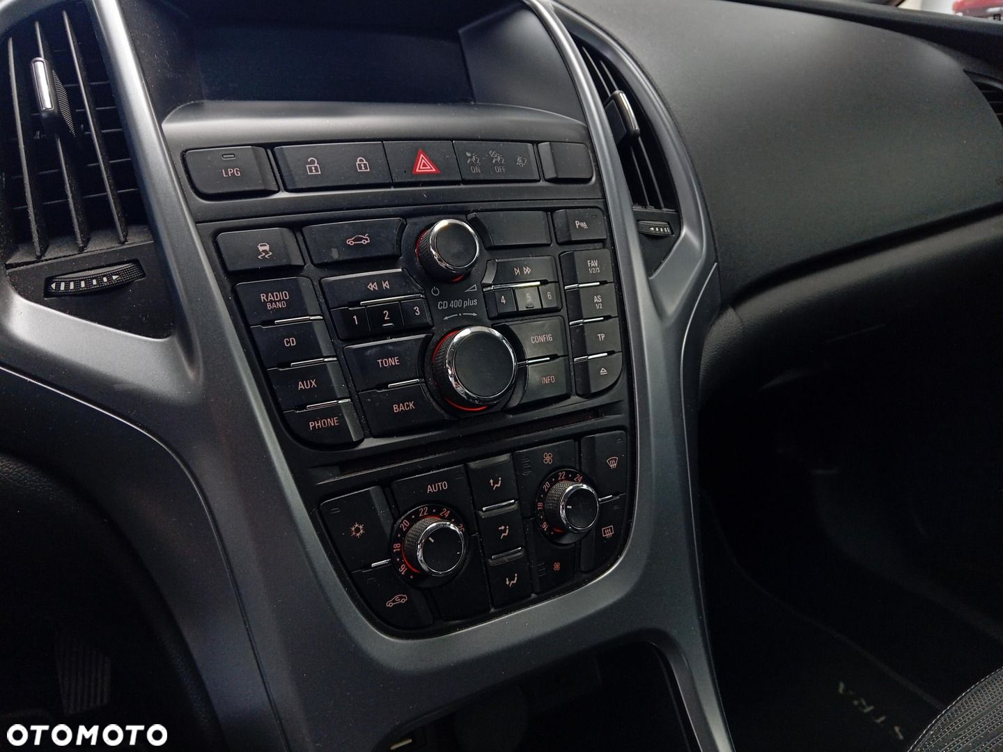 Opel Astra - 18